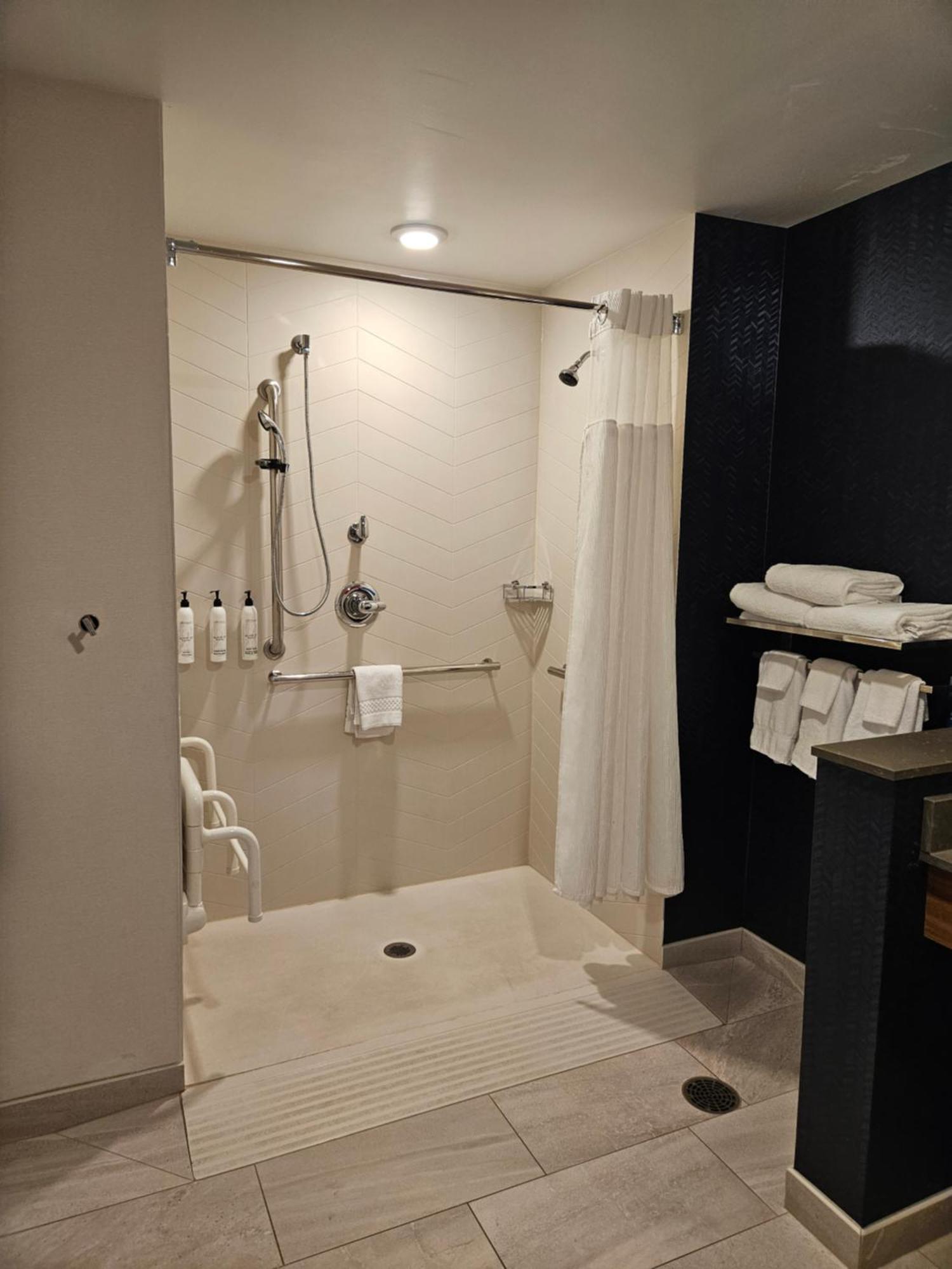Fairfield Inn & Suites By Marriott Duluth Waterfront Ngoại thất bức ảnh